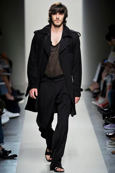Look 38
